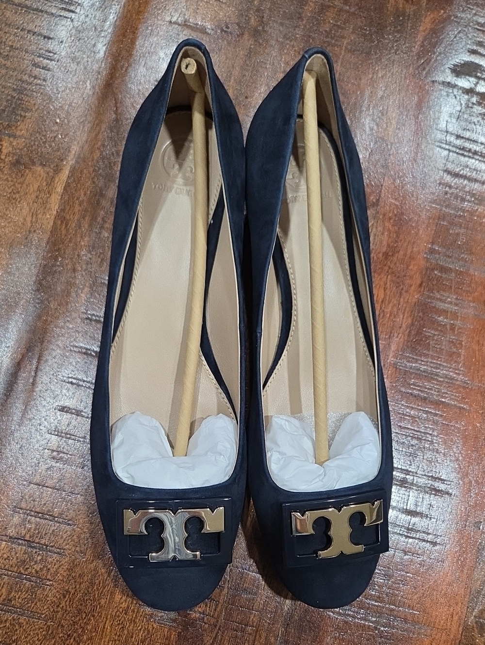 Tory Burch NIB Navy Suede GIGI Pump - Picture 3 of 10